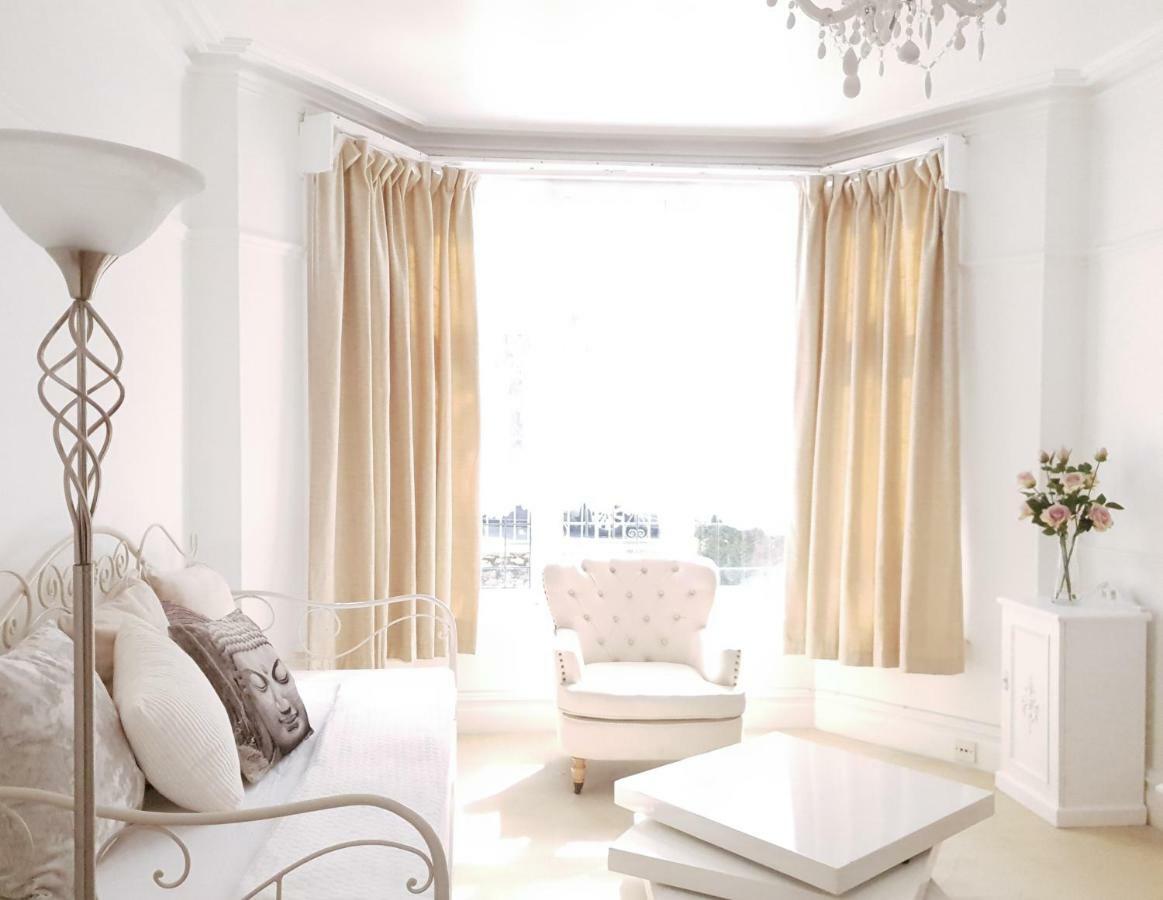 Вілла English Riviera Sunrise Торкі Екстер'єр фото